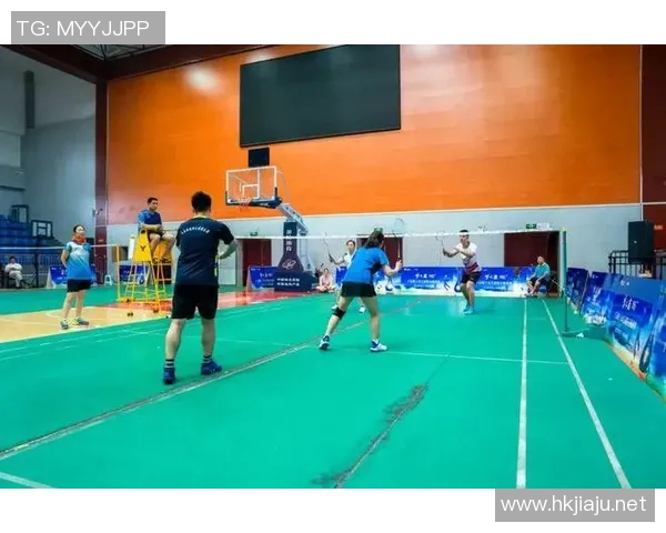 北京羽毛球队力量争议引发热议球迷观点各异探讨竞技精神与公平竞争