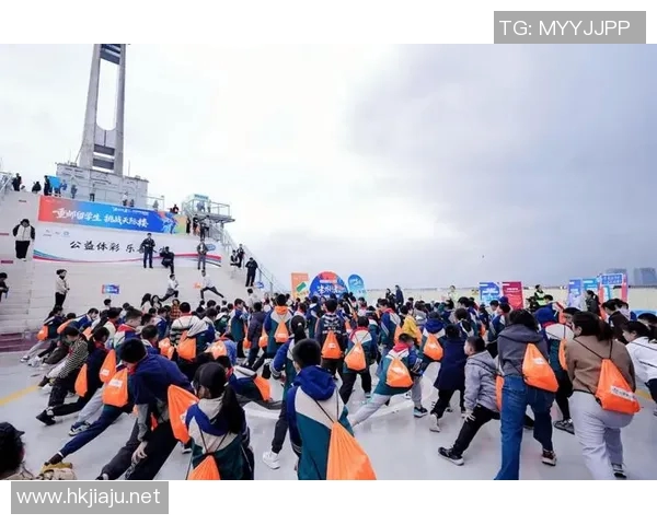 重庆极限运动队在世界攀岩锦标赛中的拼搏与荣耀之路