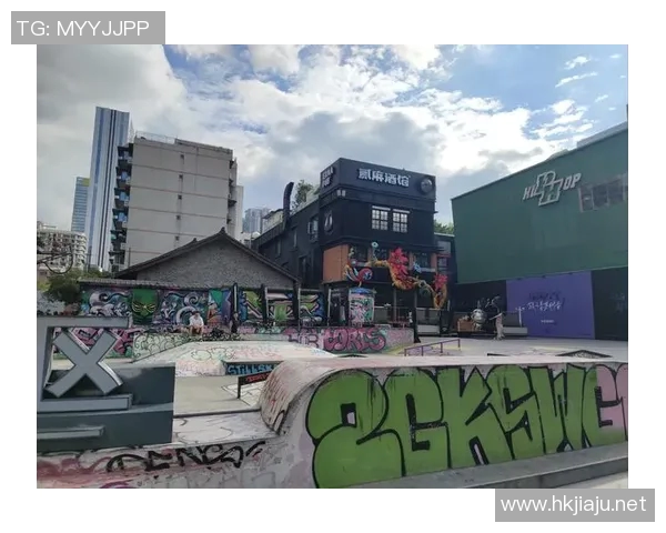 成都滑板队中路突破的背后故事与未来发展展望